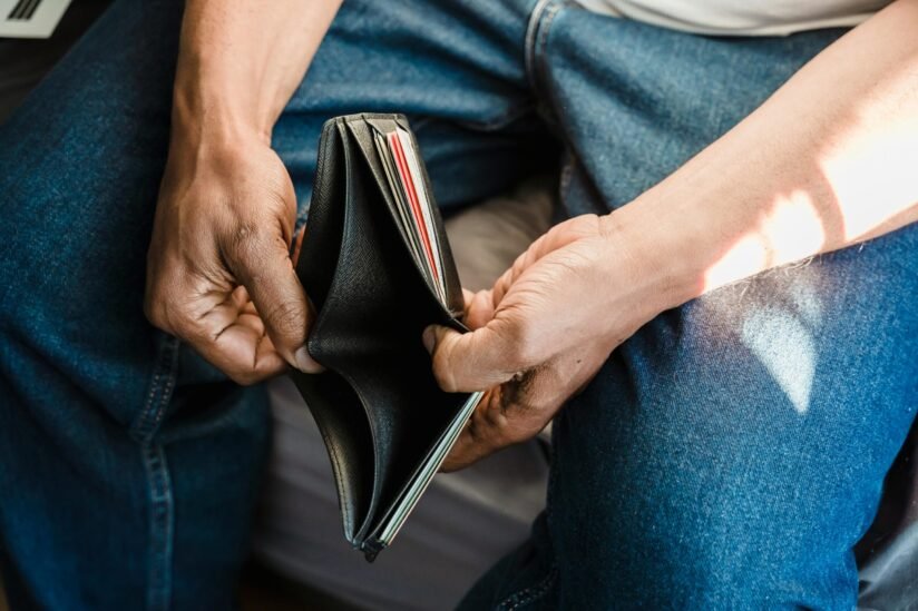 Where Does All Your Money Go? The Ultimate Guide to Tracking Your Spending & Finding Hidden Savings